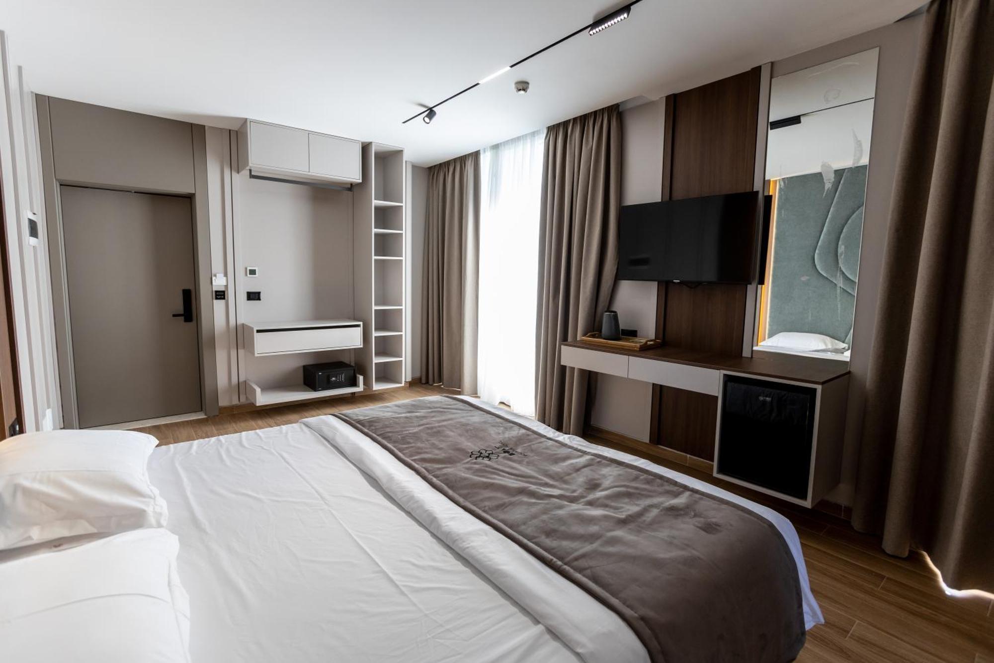 Bolt Boutique Hotel Lezhë Eksteriør billede