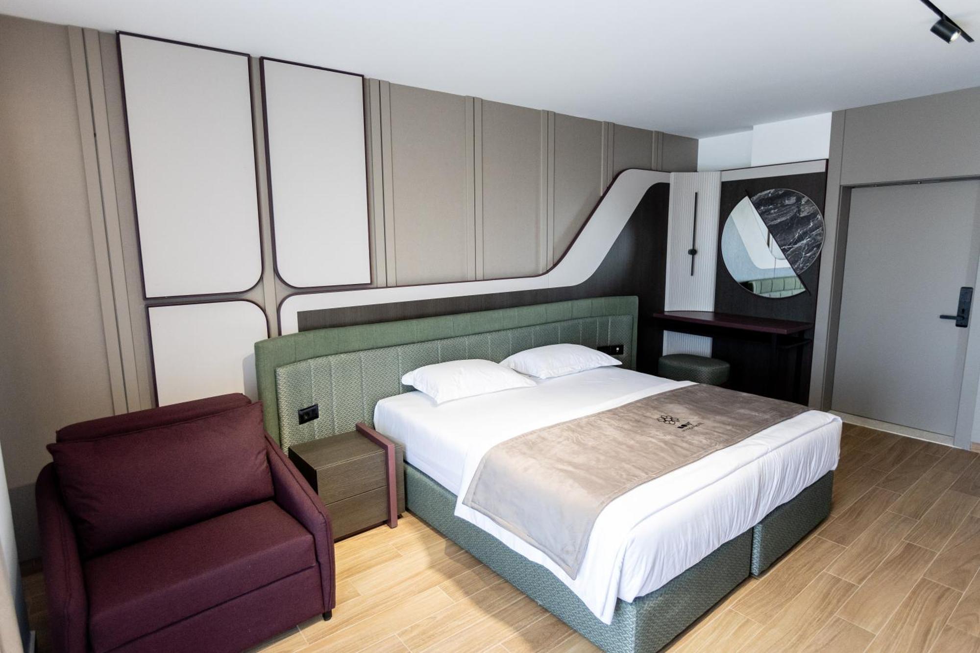 Bolt Boutique Hotel Lezhë Eksteriør billede