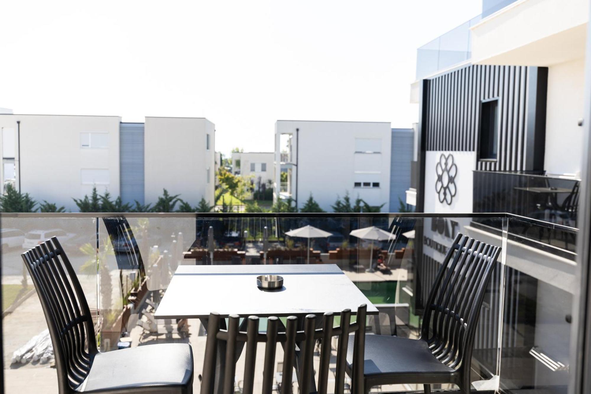 Bolt Boutique Hotel Lezhë Eksteriør billede