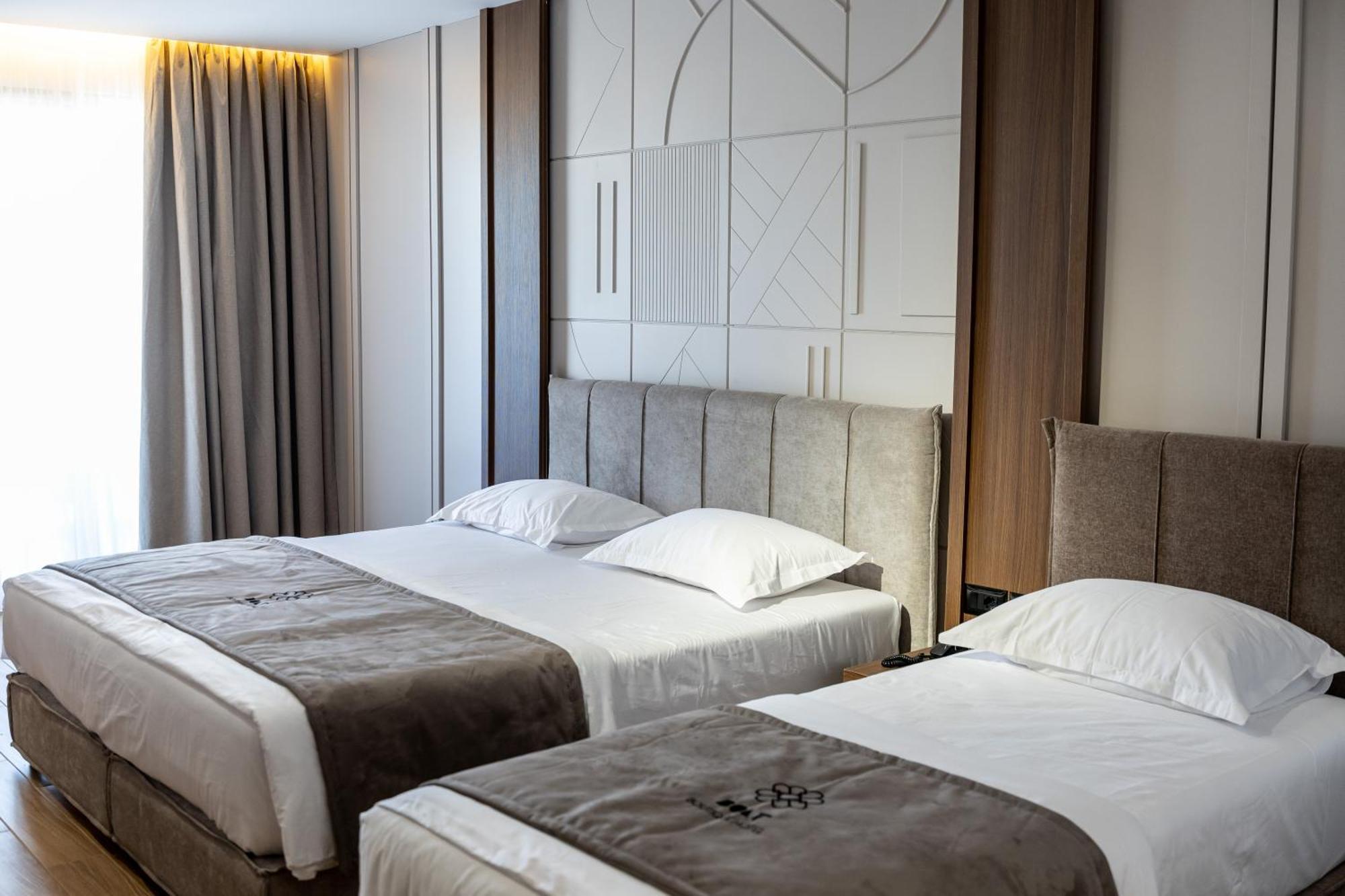 Bolt Boutique Hotel Lezhë Eksteriør billede